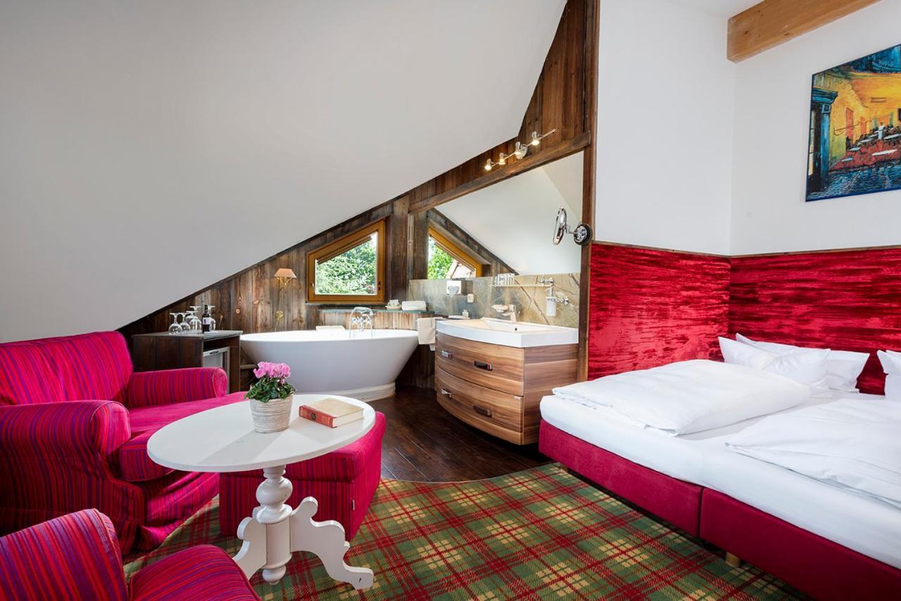 Wellnesshotel Seeschloesschen - Privat- Spa & Naturresort Senftenberg Ngoại thất bức ảnh